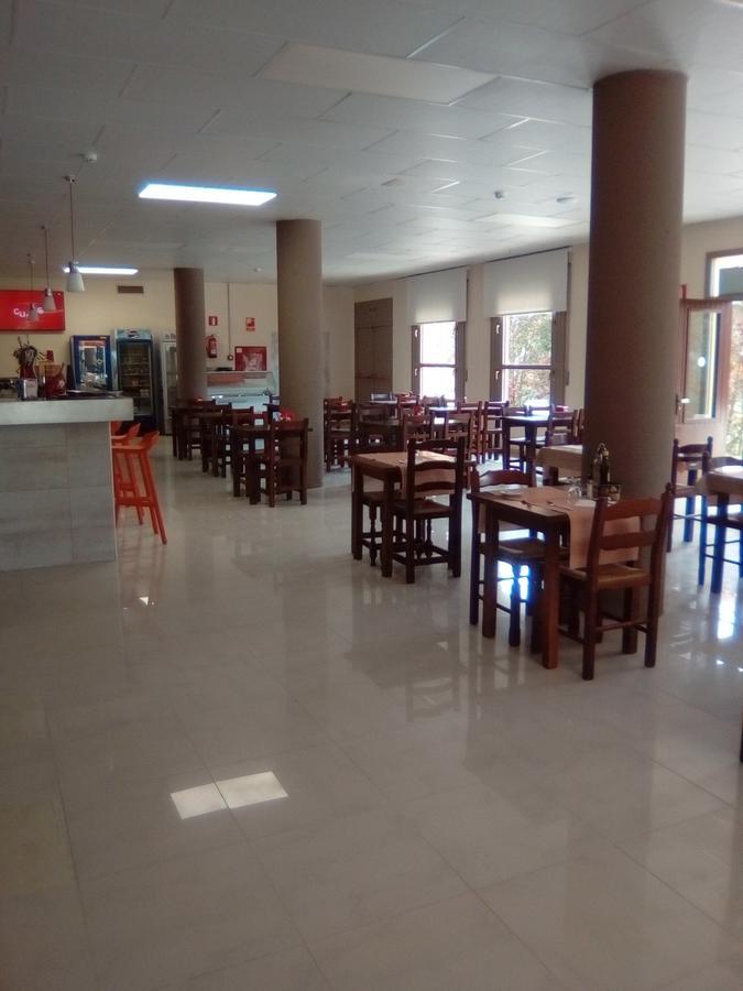 לה ג'ונקרה Hotel L'Albera מראה חיצוני תמונה